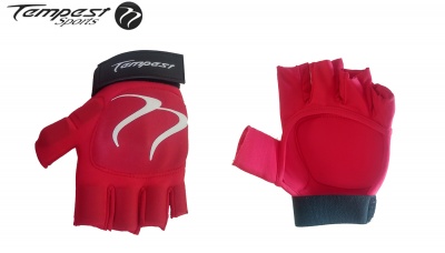 Tempest Red Black Glove 2018